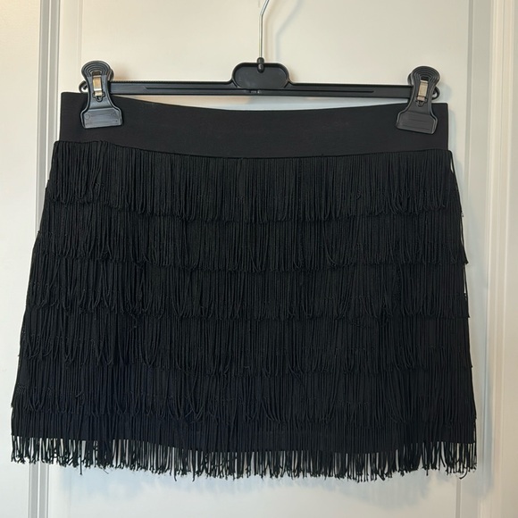 Flapper style mini skirt - Picture 1 of 3